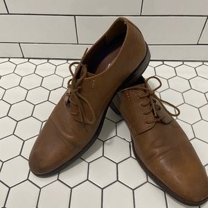 Size 10.5 Men’s Bostonian Commonwealth Light Brown Leather Dress Shoe